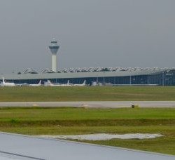 Kuala Lumpur International Airport, Runway 1
